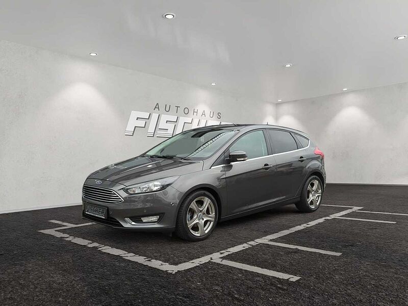 Ford Focus Lim. 1.5 TDCi Titanium Navi Design-Paket Winter-Paket