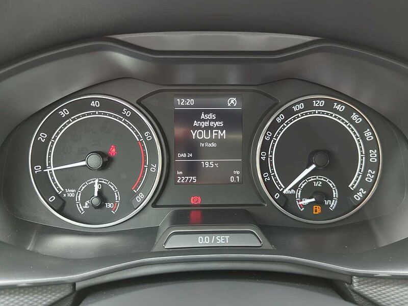 SKODA Scala 1.0 Ambition LED SmartLink Sitzheizung Touchscreen