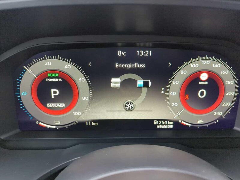 Nissan Qashqai e-Power Black Edition PanoDach HUD Navi 360°-Kamera