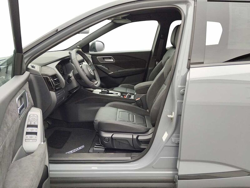 Nissan Qashqai N-Design e-Power MJ24 Panoramadach Bose Alcantara