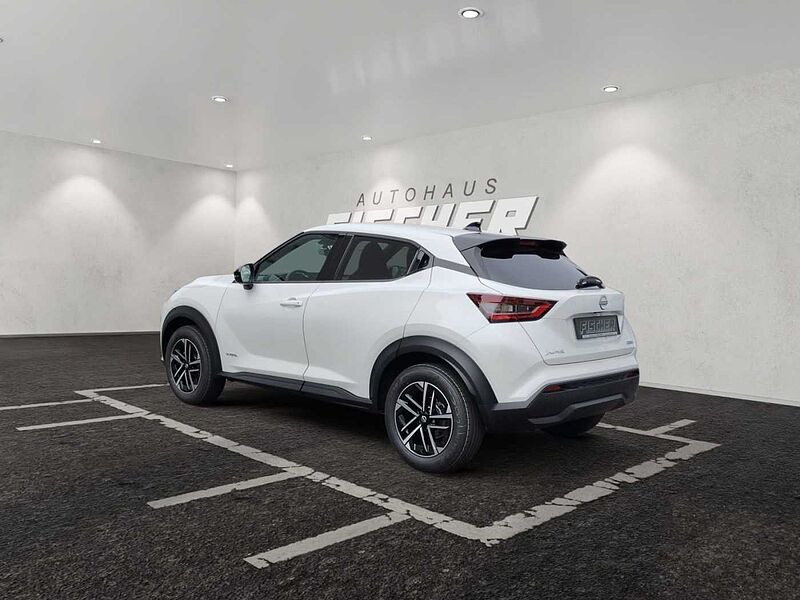 Nissan Juke 1.6 N-Connecta Hybrid MJ24 Winter-Paket Navi 360° Leder