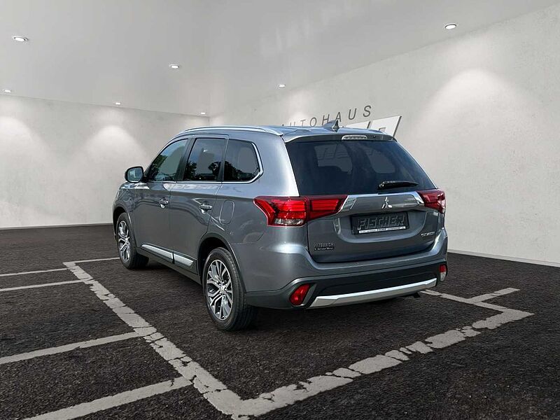 Mitsubishi Outlander 2.0 Edition 100 Kamera Sitzheizung Automatik Isofix