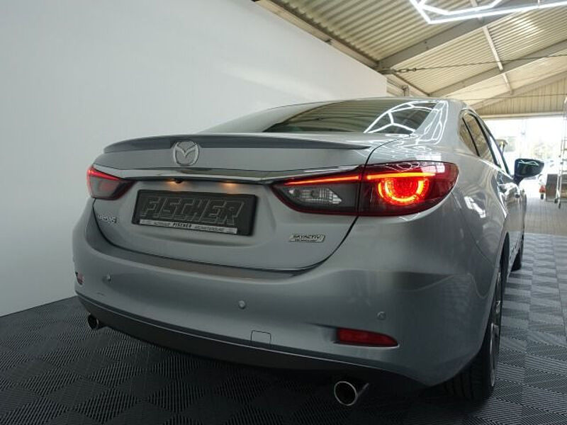 Mazda 6 2.0CD Sports-Line Navi HeadUp Kamera LED Bose