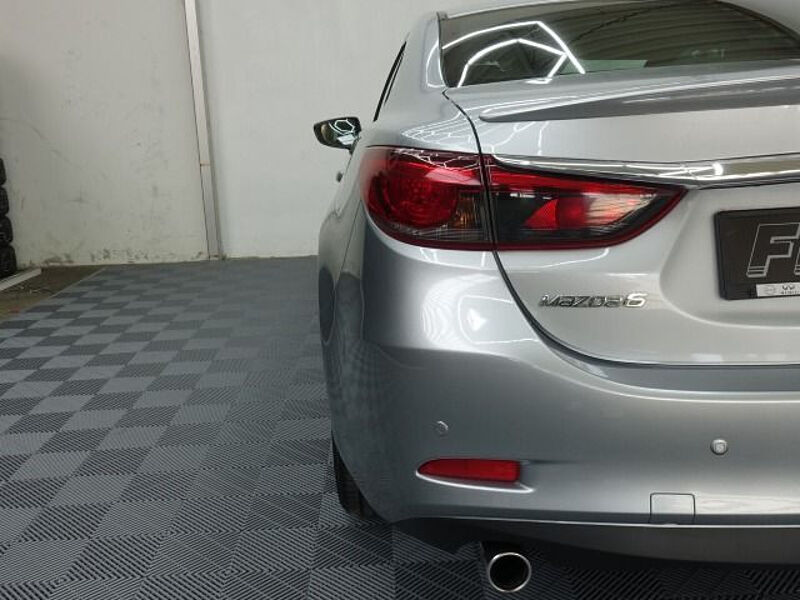 Mazda 6 2.0CD Sports-Line Navi HeadUp Kamera LED Bose