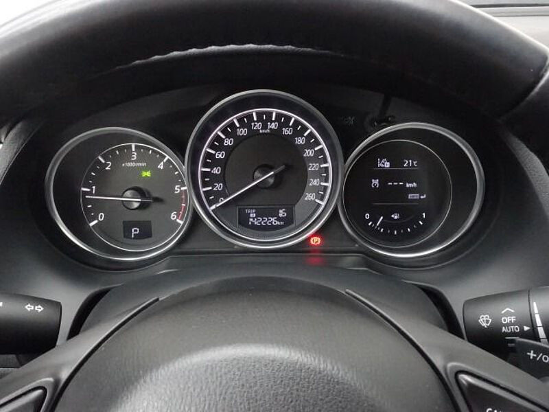 Mazda 6 2.0CD Sports-Line Navi HeadUp Kamera LED Bose