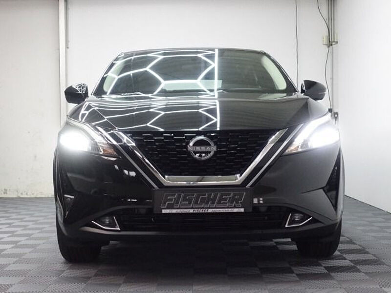 Nissan Qashqai 1,3 Acenta Sitzheizung 360° Kamera Navi LED