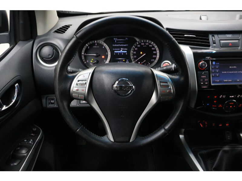 Nissan Navara DC 2.3 N-Connecta AHK Laderaumrollo 360° Navi