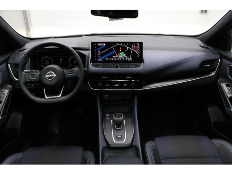 Nissan Qashqai 1.3 Tekna Design-Paket Navi LED Sitzheizung