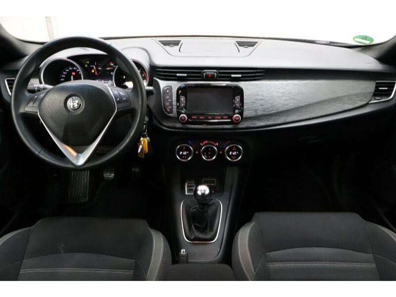 Alfa Romeo Giulietta 1.4 Super Xenon Navi PDC PanoGSD Bluetooth