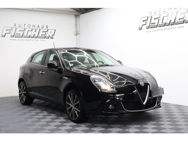 Alfa Romeo Giulietta 1.4 Super Xenon Navi PDC PanoGSD Bluetooth