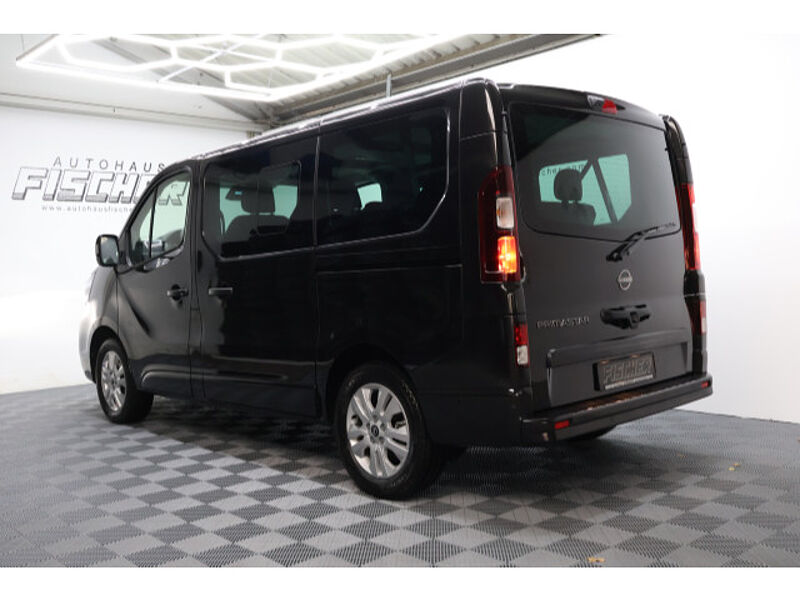 Nissan Primastar Kombi L1H1 2,8t Tekna 8-Sitzer Heckklappe Alu